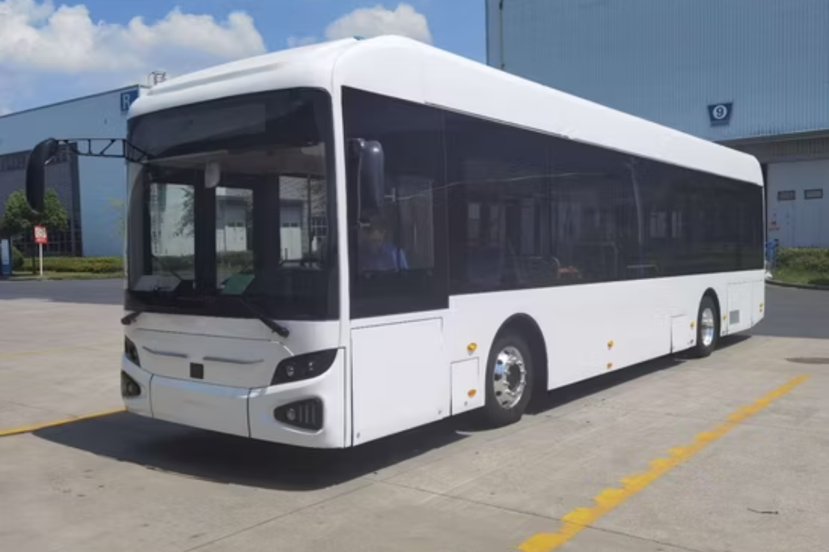 Ankai E12S 71 seats for rent 